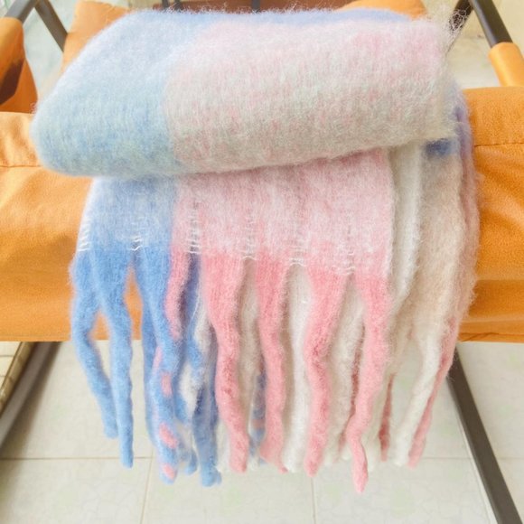 Scarf - Picture 3 of 3